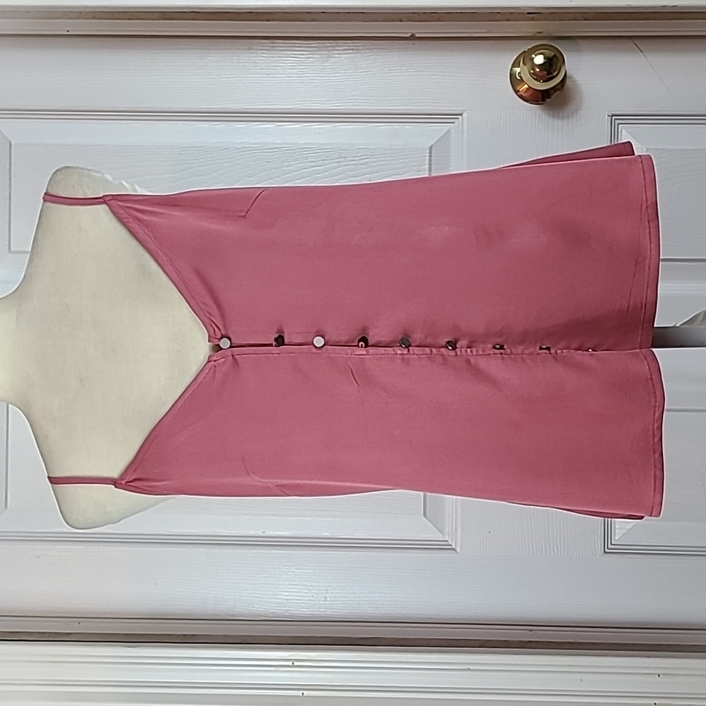 Urban Daisy Tank Top NWT